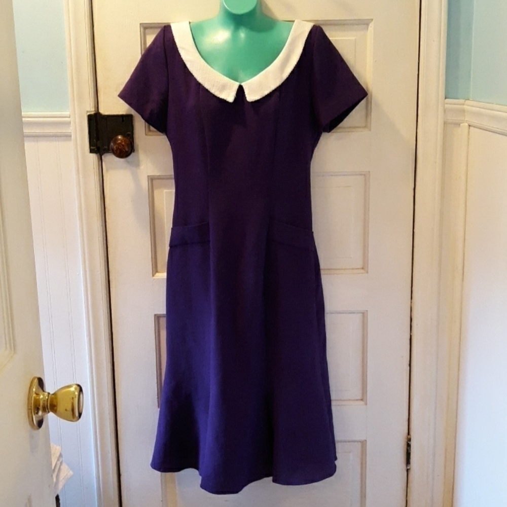 Vintage Caroline Wells purple dress polyester